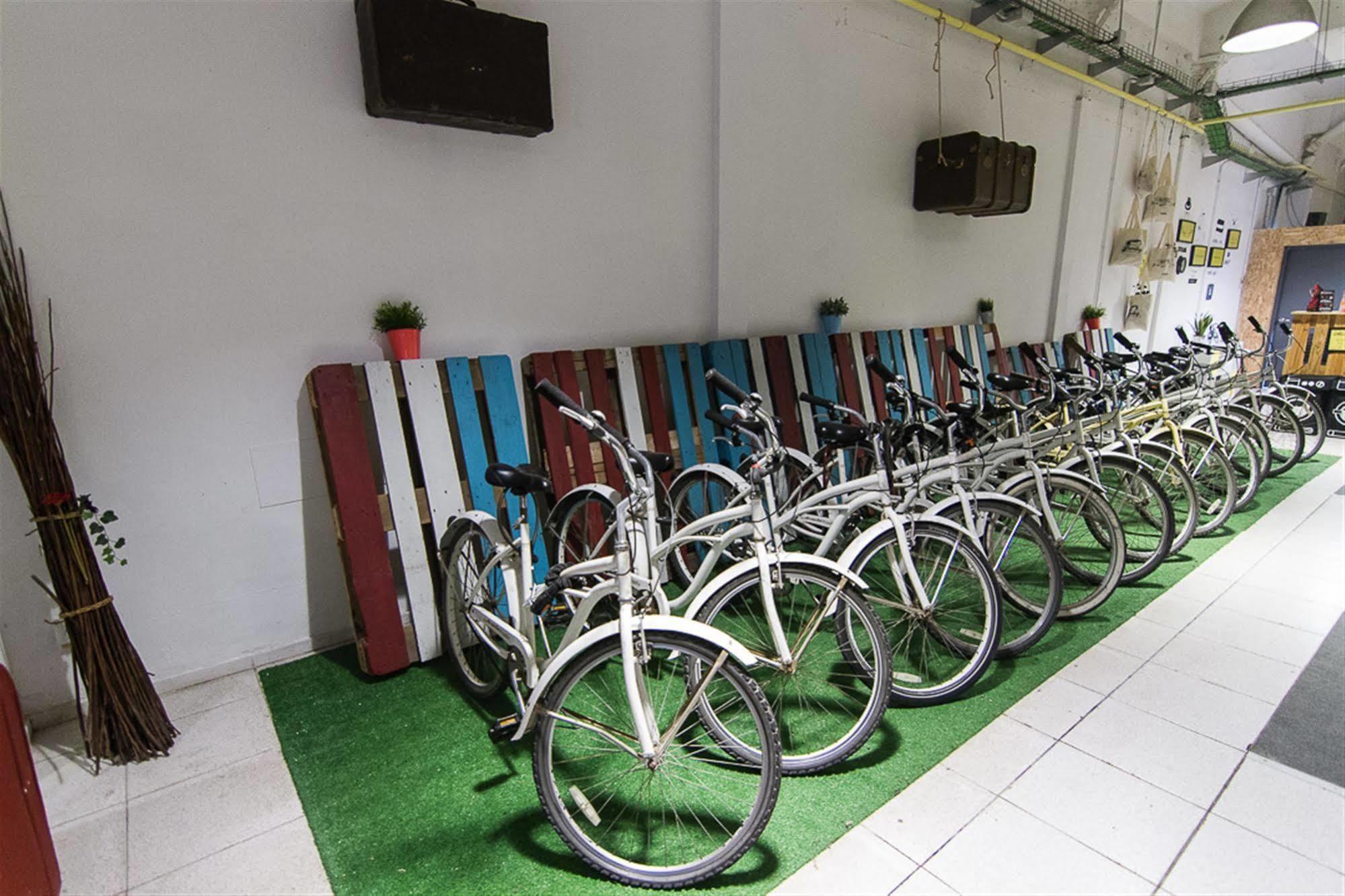 Bed & Bike Barcelona Exterior foto